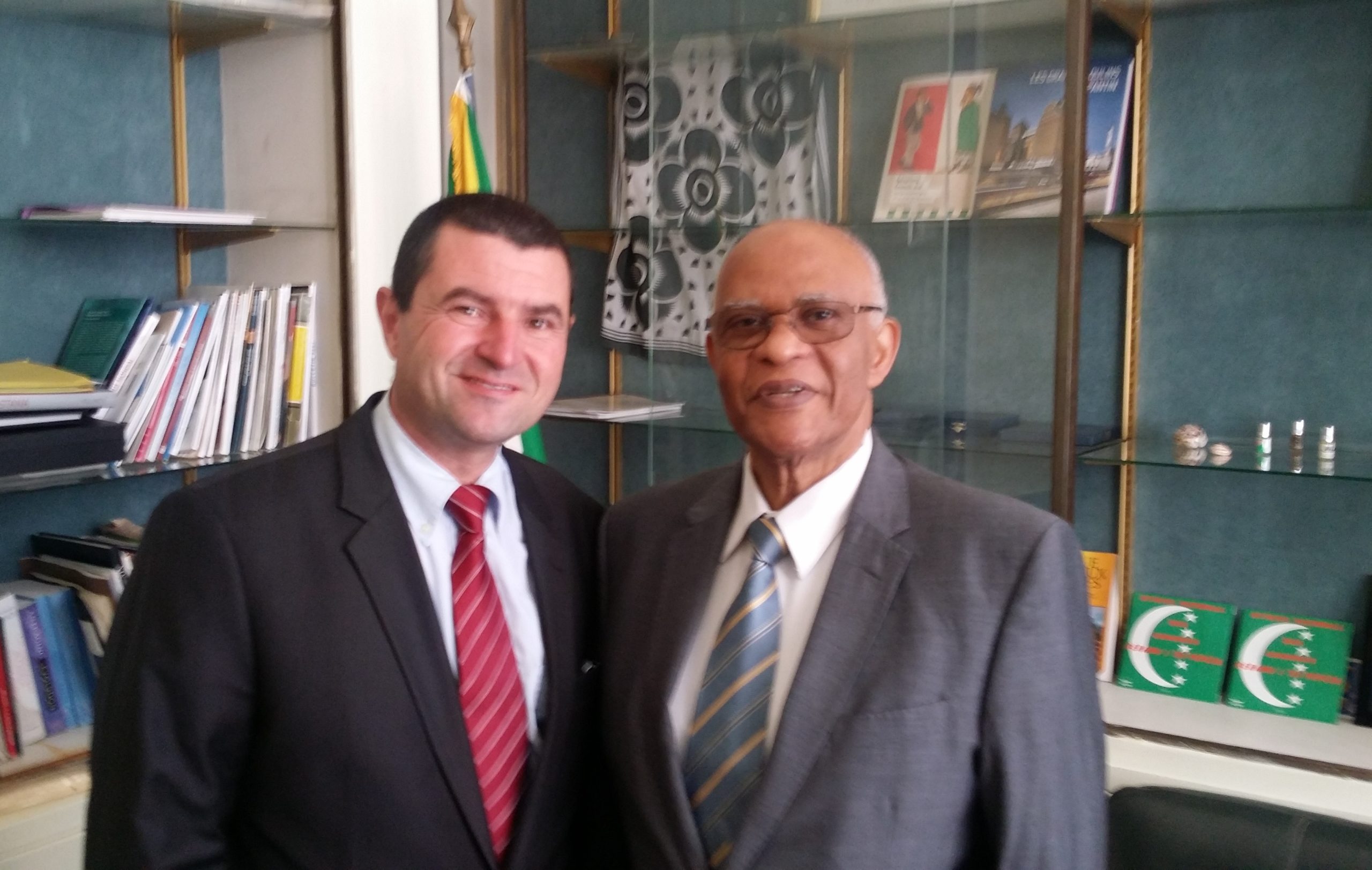 Visite à l'Ambassade des Comores à Paris
