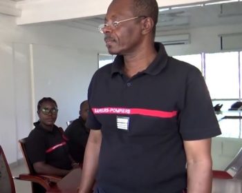 Tenues de pompiers pour les Comores