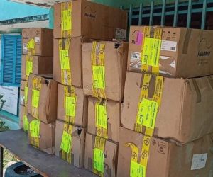 Arrivée et distribution des matériels de soin pour l’hôpital et les dispensaires de Moheli
